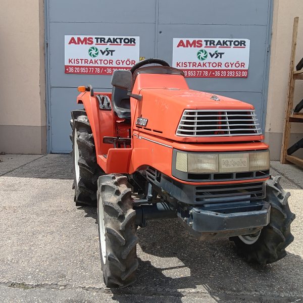 Kubota X24 négyhengeres, 24 lóerős, 4x4 hajtású japán kistraktor